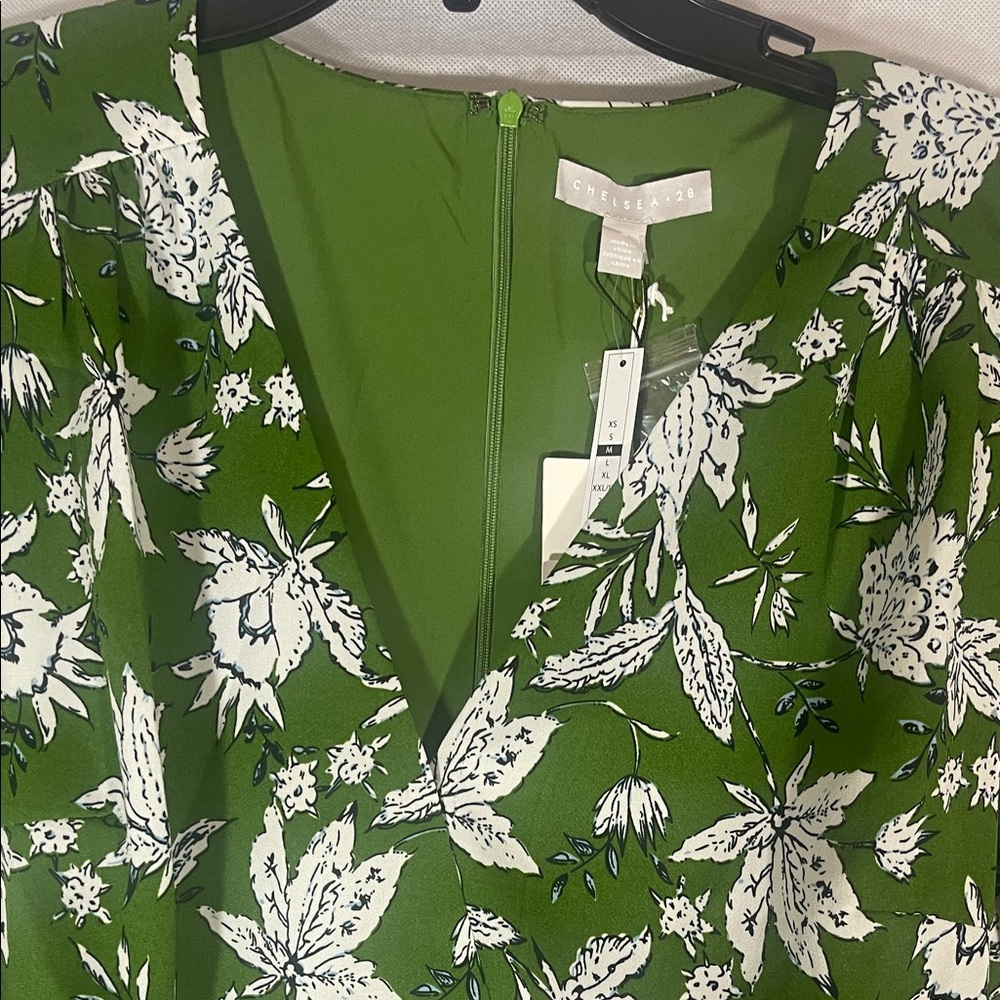 Chic Green Floral Long Sleeve Dress - Picture 5 of 10